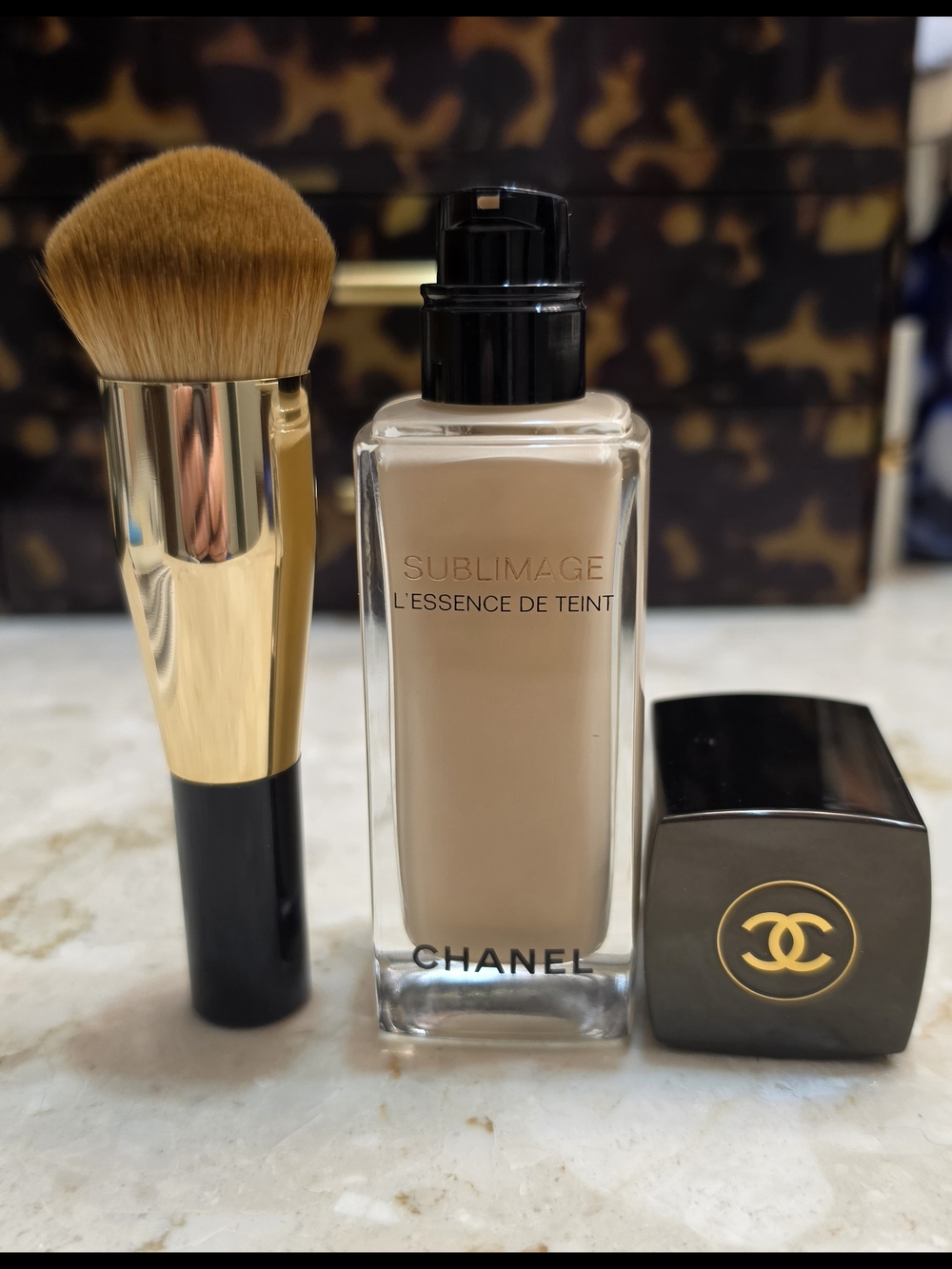 Chanel Sublimage Foundation & Concealer set (BD21 & Shade 10) - Picture 2 of 7